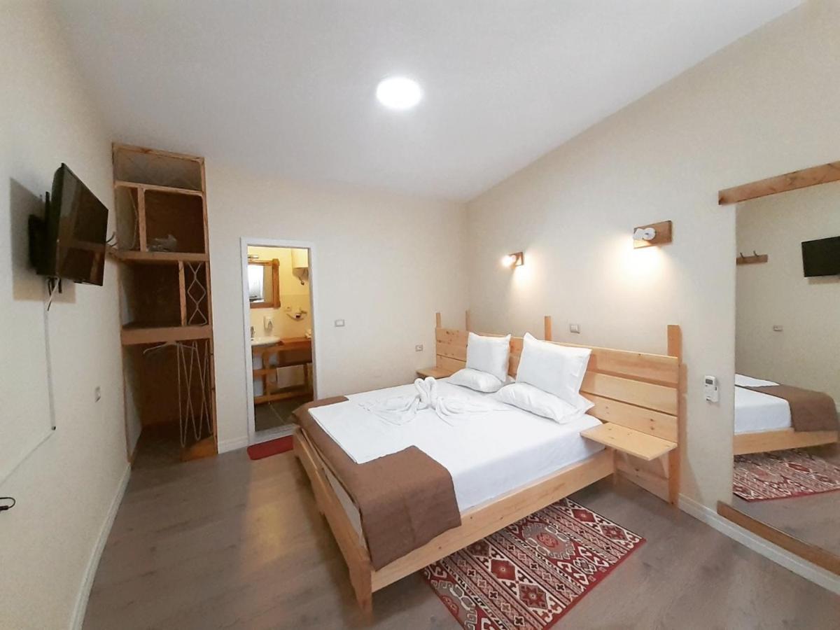 At Pikotiko'S - Korca City Rooms For Rent Zewnętrze zdjęcie