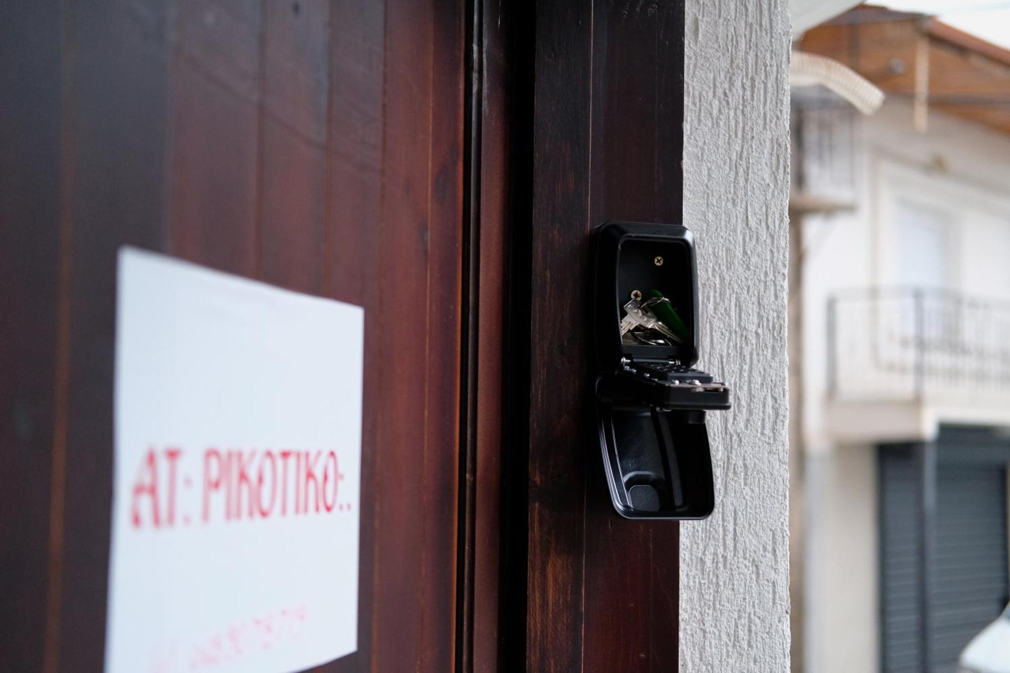 At Pikotiko'S - Korca City Rooms For Rent Zewnętrze zdjęcie